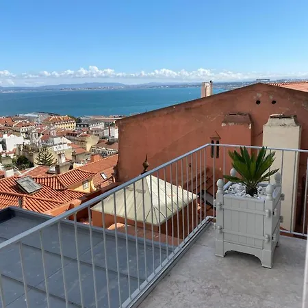 Отель Verride Palacio Santa Catarina
