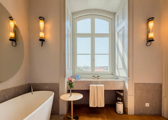 Verride Palacio Santa Catarina 5*