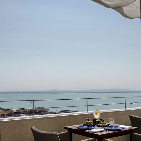 Verride Palacio Santa Catarina Hotel 5*