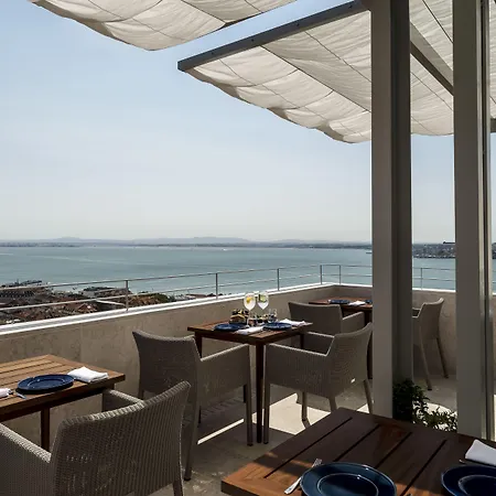 Hotel Verride Palácio Santa Catarina 5*