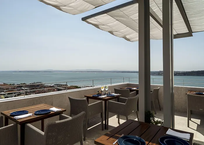 Hotel Verride Palácio Santa Catarina 5*