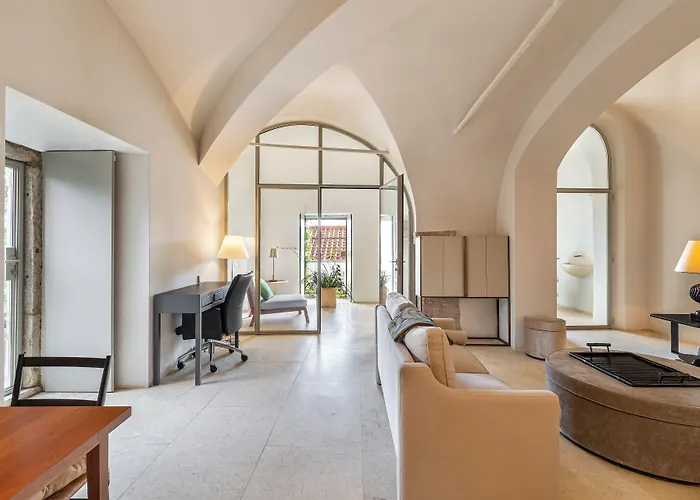 Hotel Verride Palácio Santa Catarina 5*